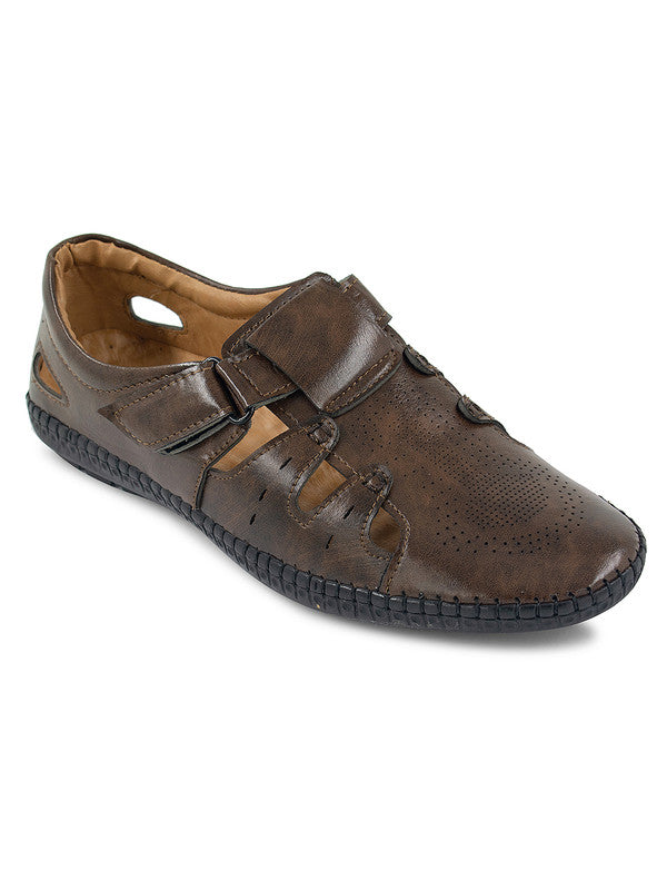 Handcrafted juttis, heels, bellies, flats, and mules for weddings, festivals, and daily wear – DESI COLOUR