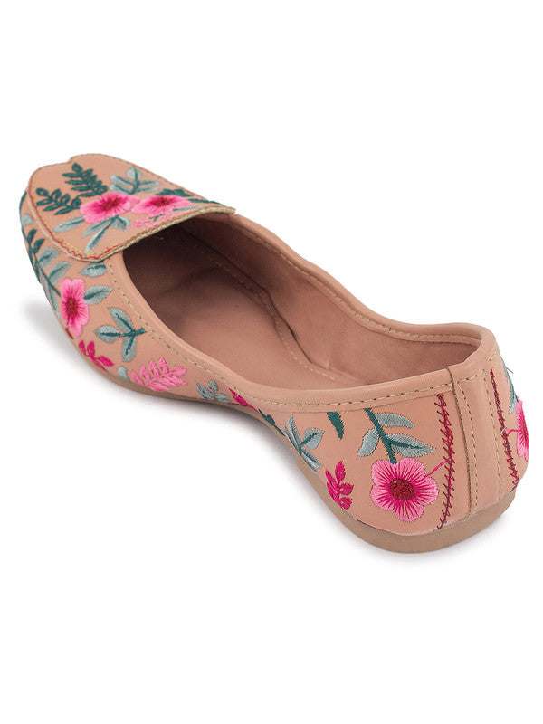 Handcrafted juttis, heels, bellies, flats, and mules for weddings, festivals, and daily wear – DESI COLOUR
