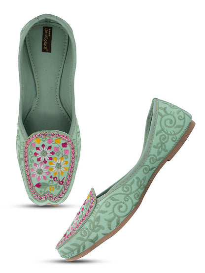 Handcrafted juttis, heels, bellies, flats, and mules for weddings, festivals, and daily wear – DESI COLOUR