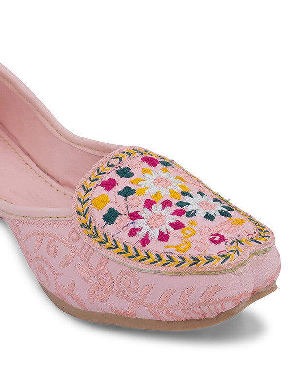 Handcrafted juttis, heels, bellies, flats, and mules for weddings, festivals, and daily wear – DESI COLOUR
