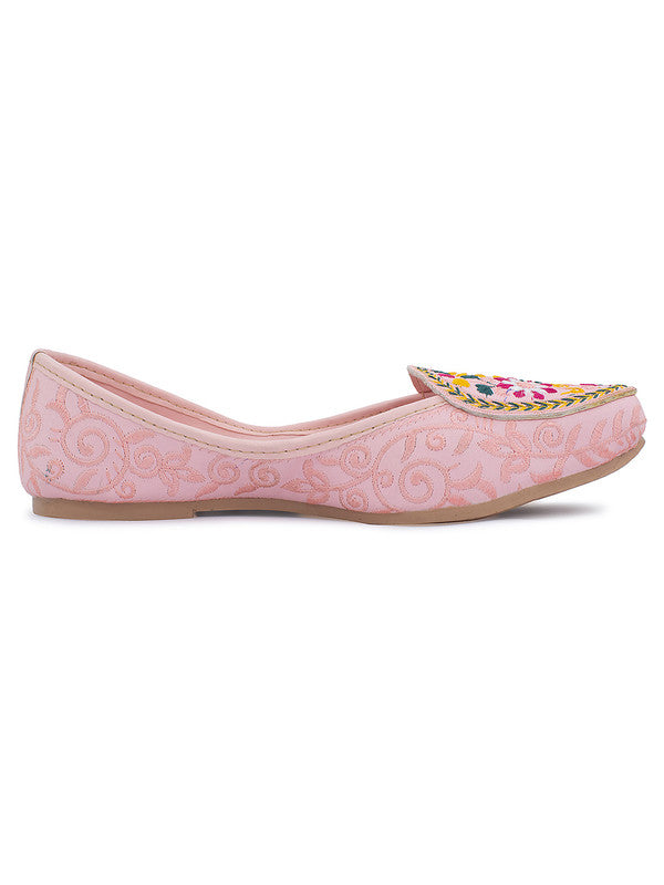 Handcrafted juttis, heels, bellies, flats, and mules for weddings, festivals, and daily wear – DESI COLOUR