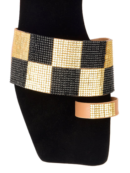DESI COLOUR Women Gold Ethnic Punjabi Jutti