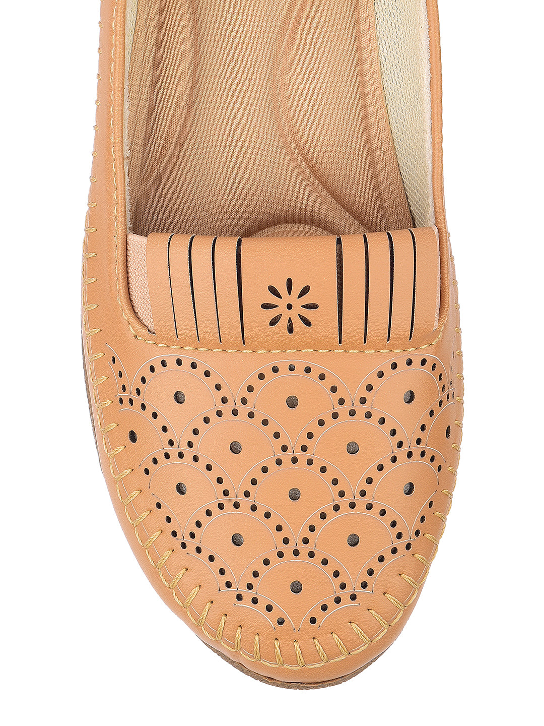 DESI COLOUR Women Tan Ethnic Punjabi Jutti