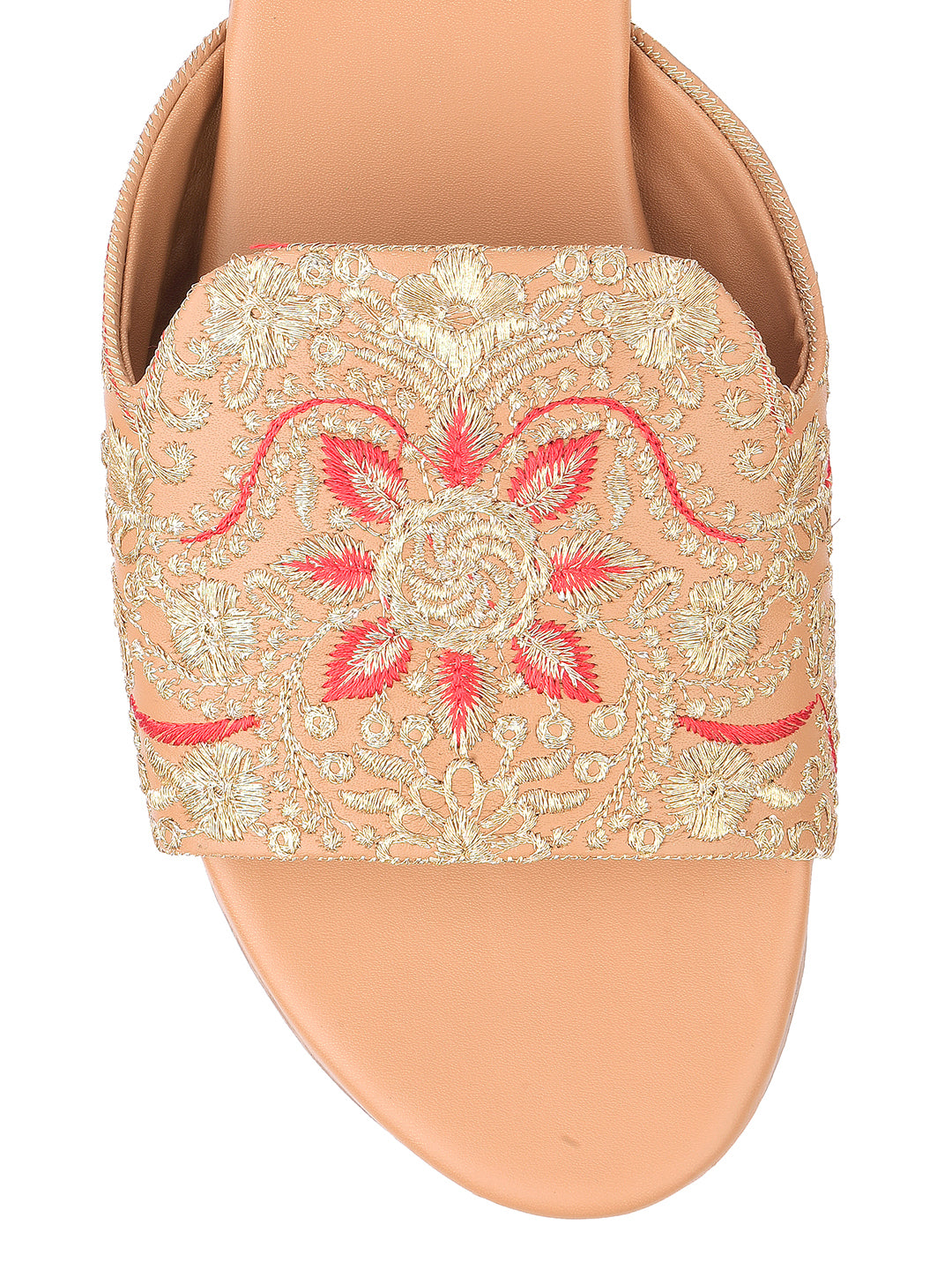 DESI COLOUR Women Gold Ethnic Punjabi Jutti