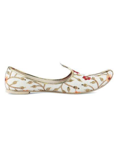 DESI COLOUR Mens White Ethnic Footwear/Punjabi Jutti