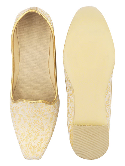 DESI COLOUR Mens Gold Ethnic Footwear/Punjabi Jutti