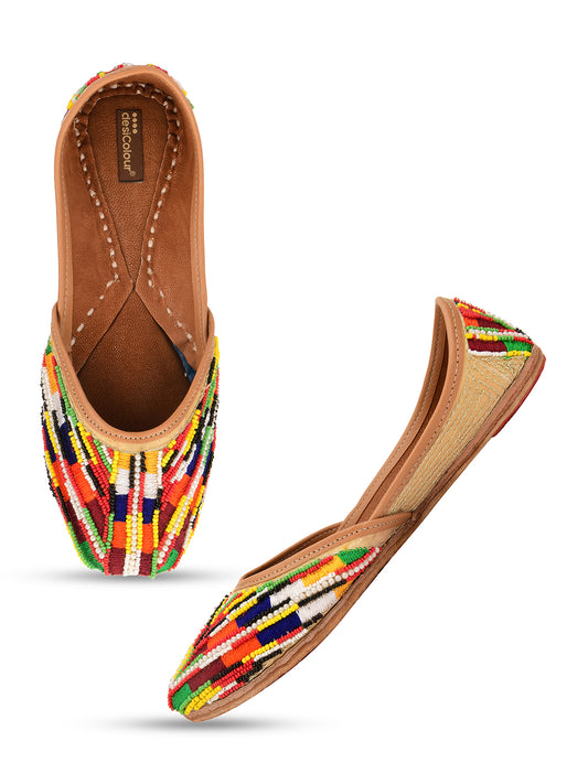 DESI COLOUR Women Multicolour Ethnic Punjabi Jutti