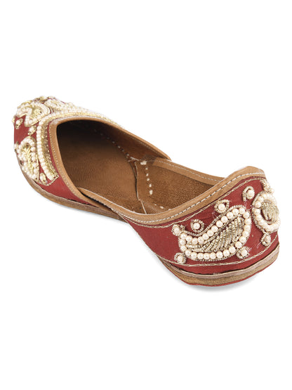 Women Red Colourblocked Leather Ethnic Mojaris Flats