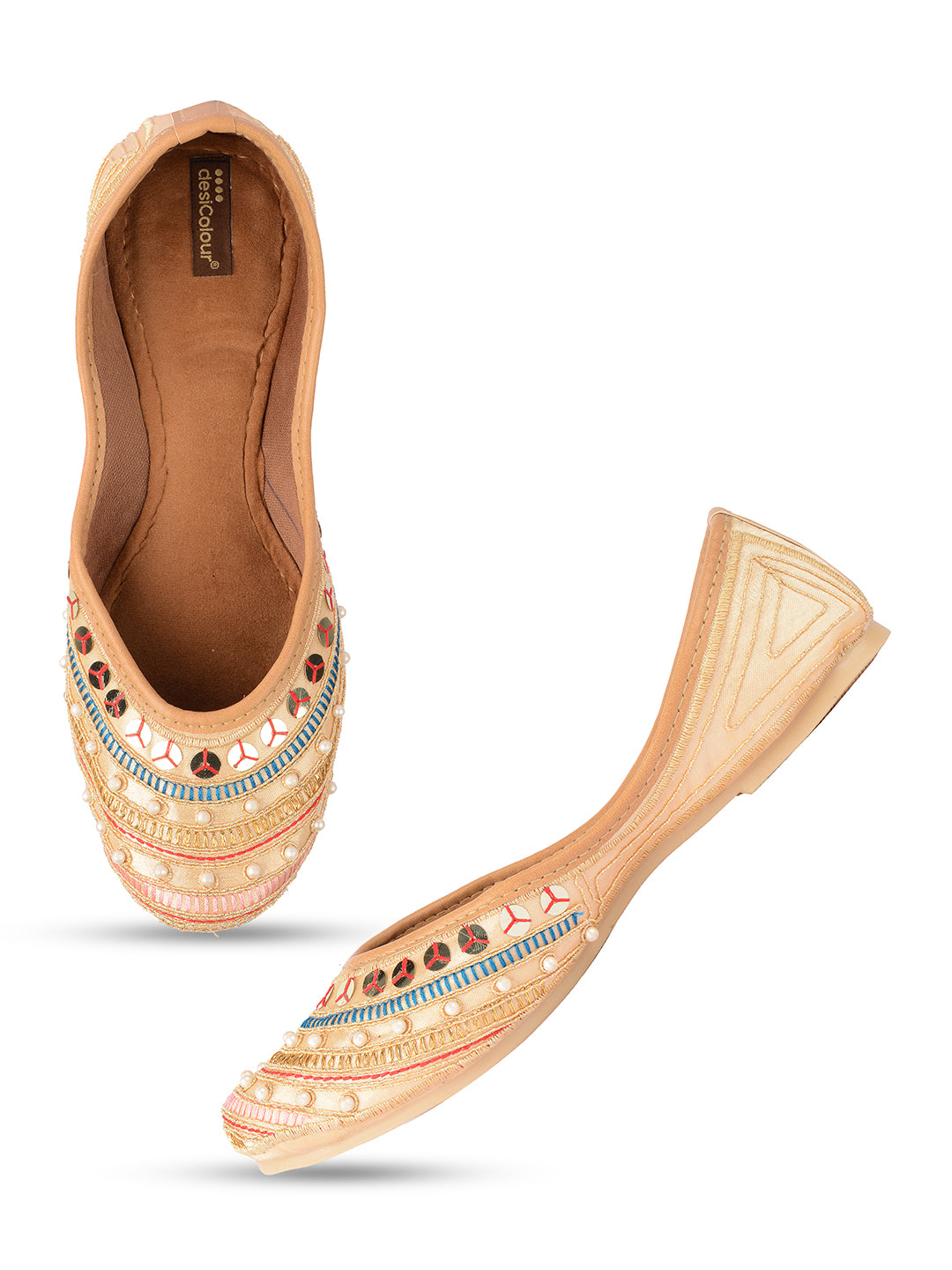 DESI COLOUR Women Gold Embellished Ethnic Comfy Punjabi Jutti