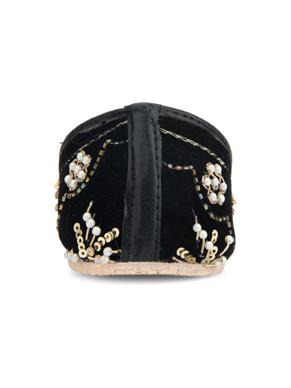 DESI COLOUR Women Black Ethnic Punjabi Jutti