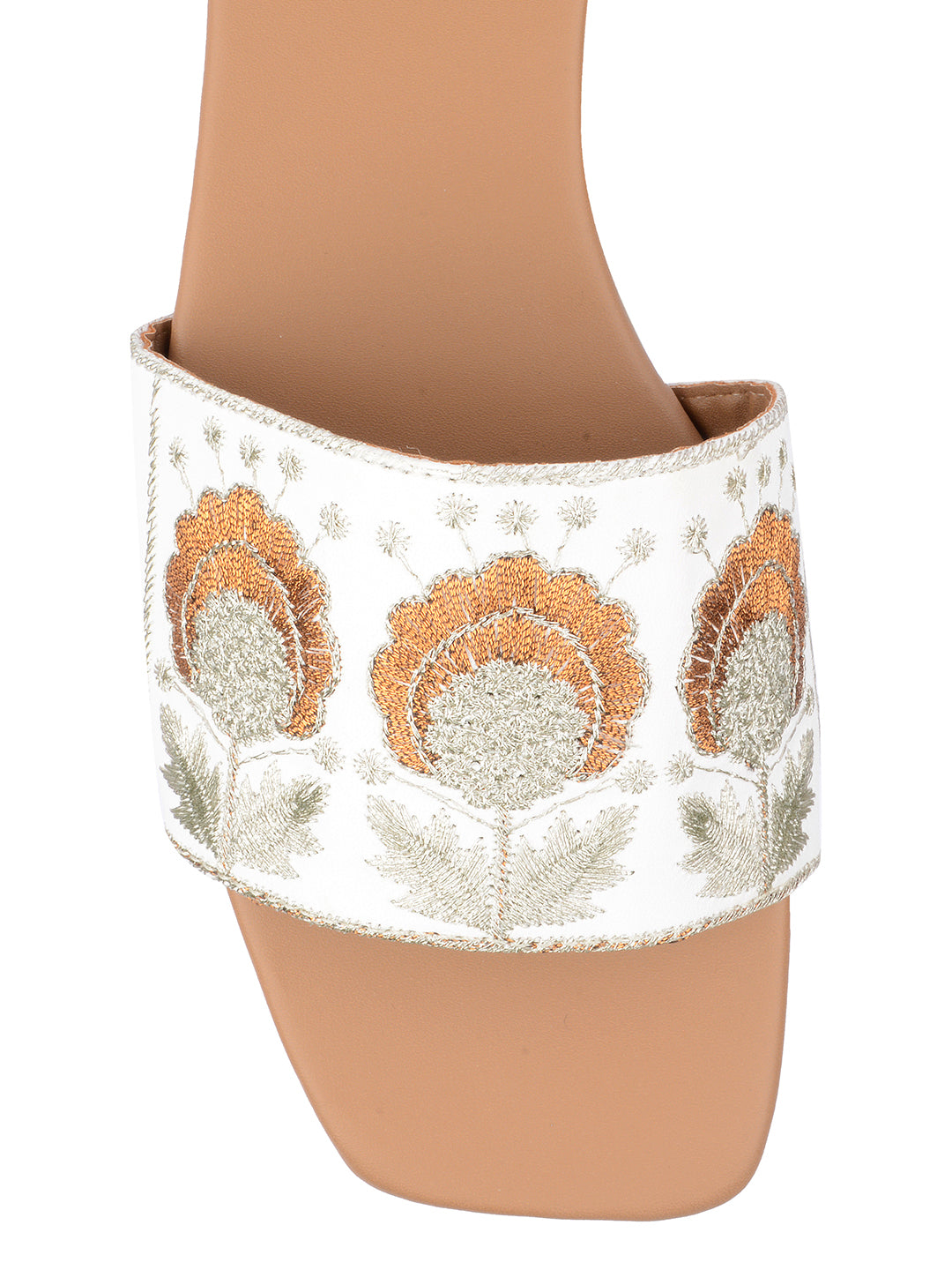 DESI COLOUR Women Brown Ethnic Punjabi Jutti