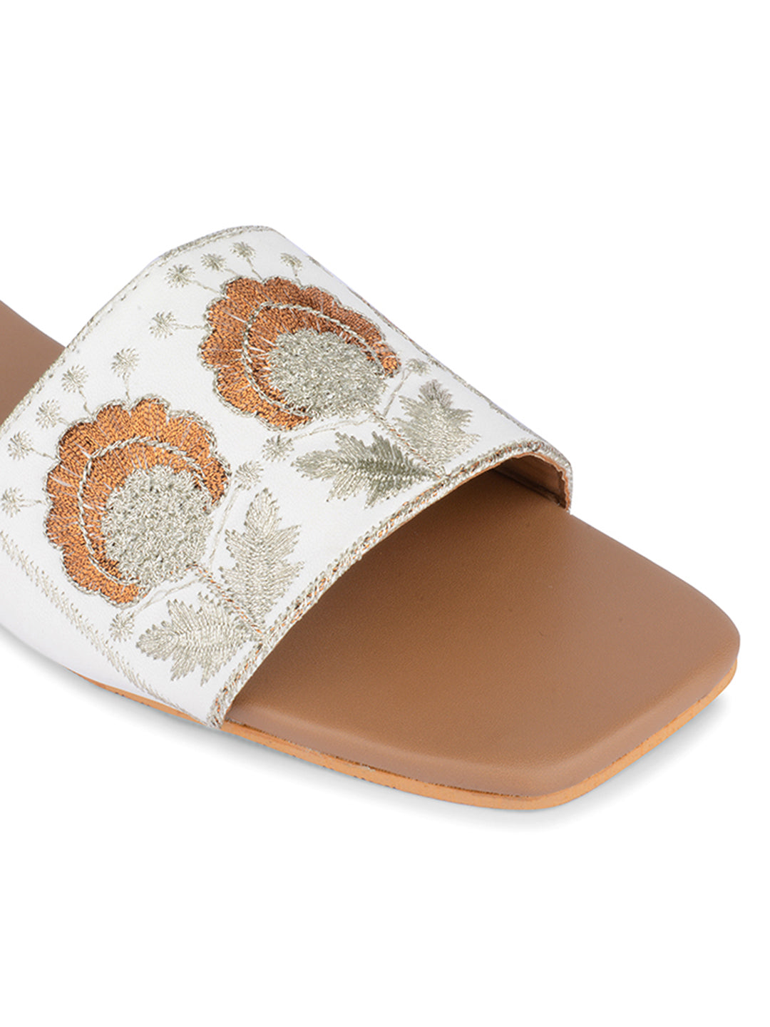 DESI COLOUR Women Brown Ethnic Punjabi Jutti