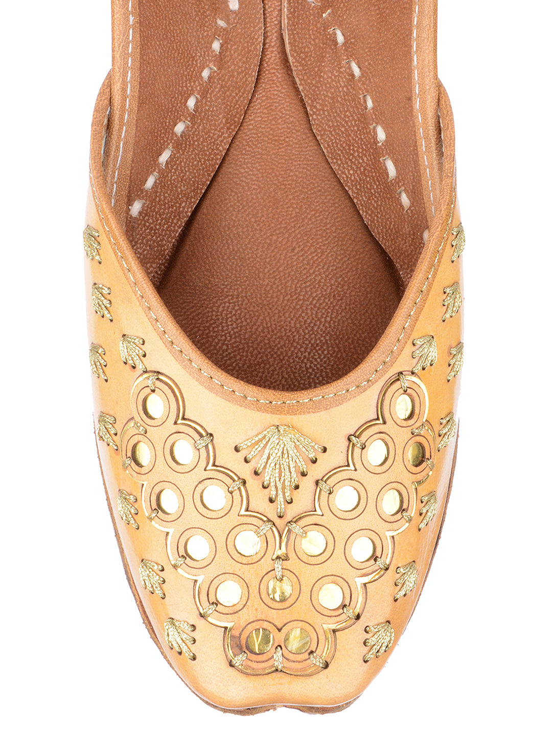 DESI COLOUR Women Tan Ethnic Punjabi Jutti