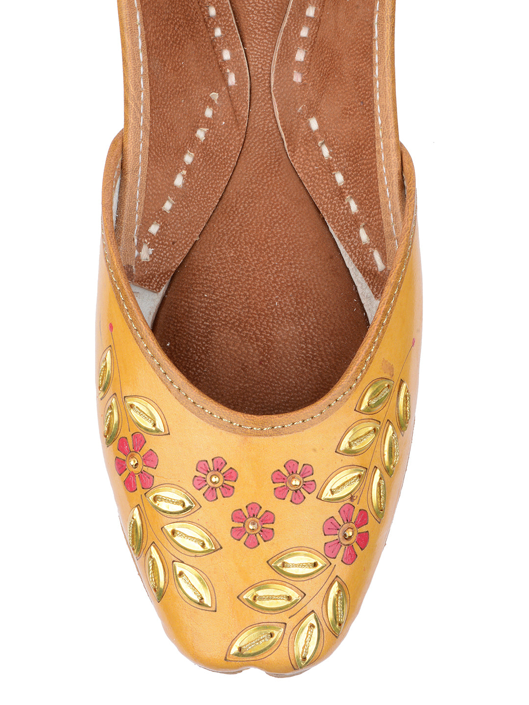 DESI COLOUR Women Tan Ethnic Punjabi Jutti