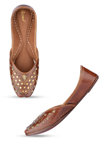 DESI COLOUR Women Brown Ethnic Punjabi Jutti
