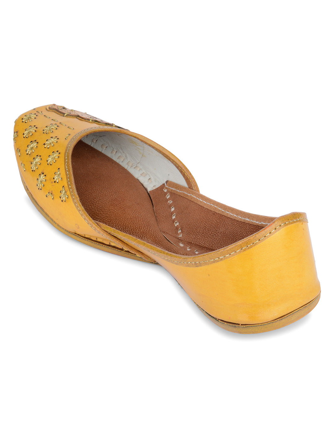 DESI COLOUR Women Yellow Ethnic Punjabi Jutti