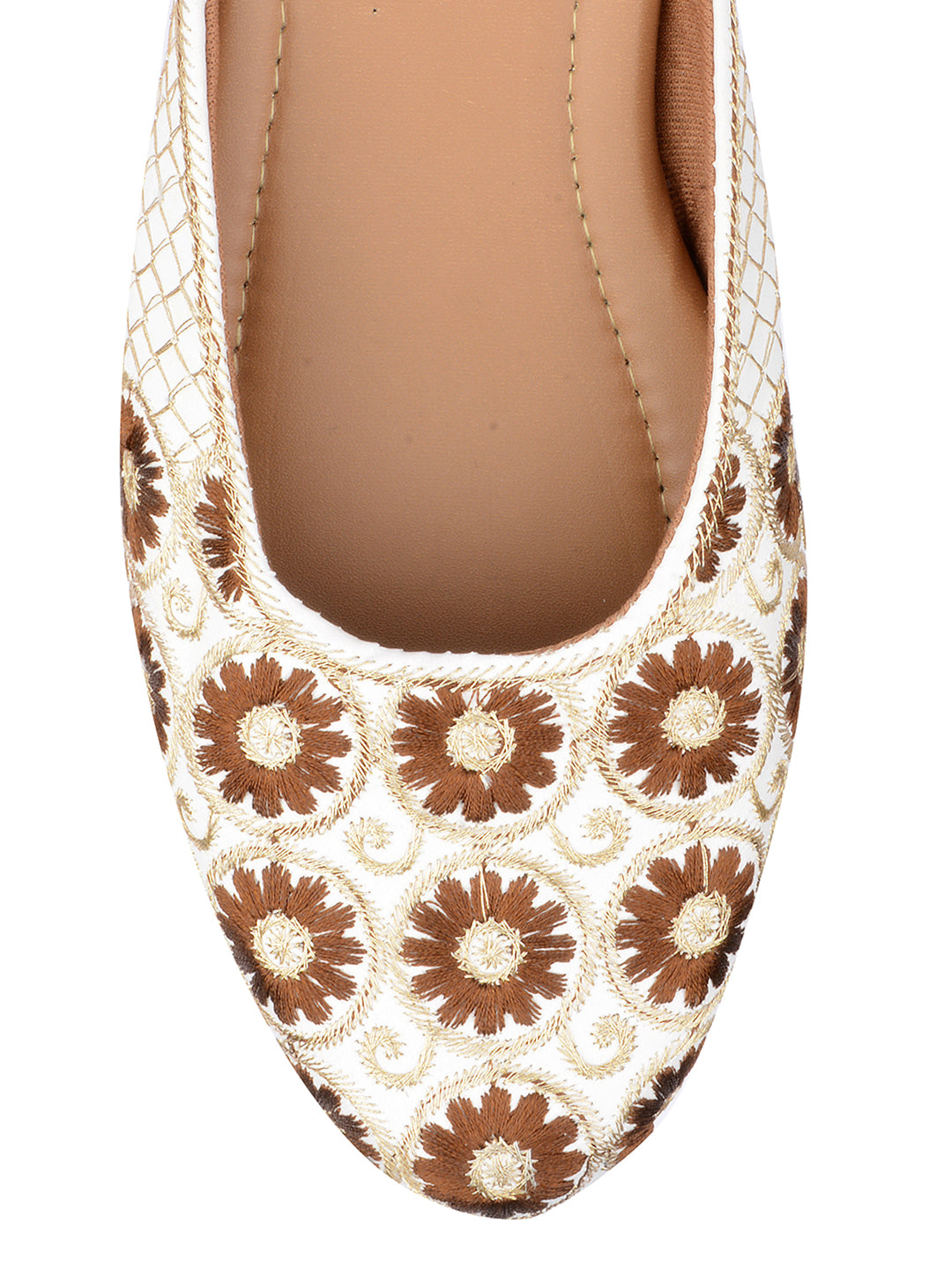 DESI COLOUR Women Brown Ethnic Punjabi Jutti