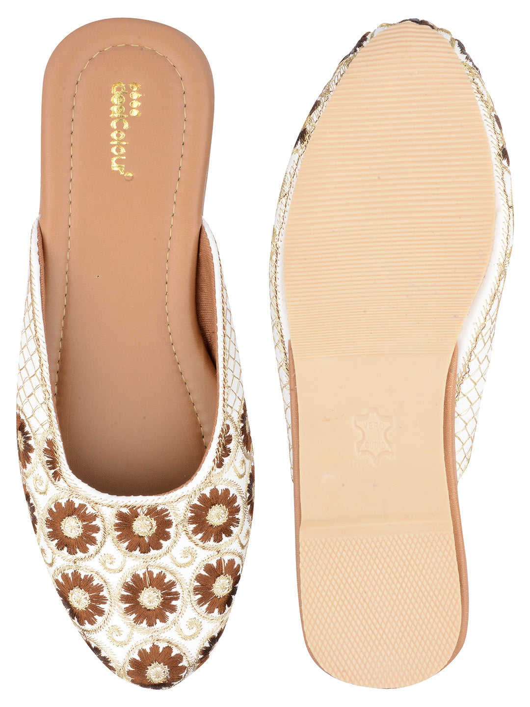 DESI COLOUR Women Brown Ethnic Punjabi Jutti