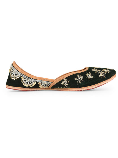 Black Velvet Dabka Work & Premium Mojari for Women
