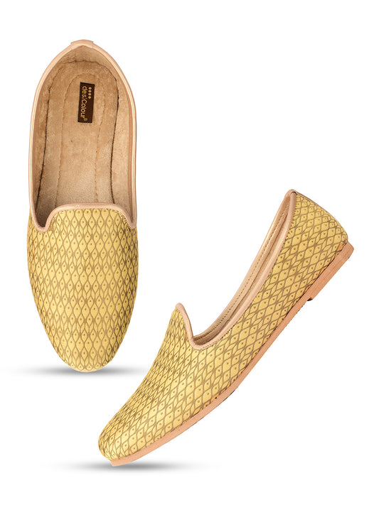 DESI COLOUR Mens Gold Ethnic Footwear/Punjabi Jutti