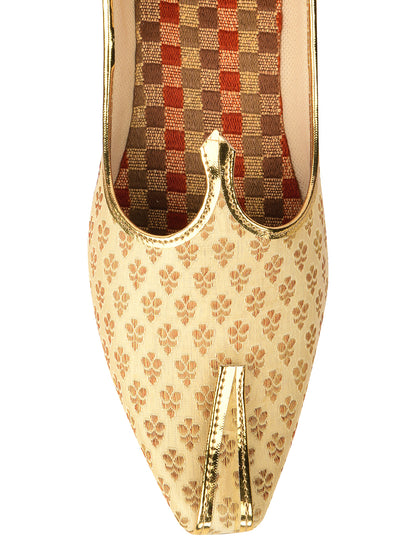 DESI COLOUR Mens Gold Ethnic Footwear/Punjabi Jutti