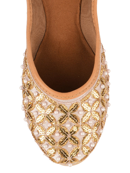 DESI COLOUR Women Pink Ethnic Punjabi Jutti