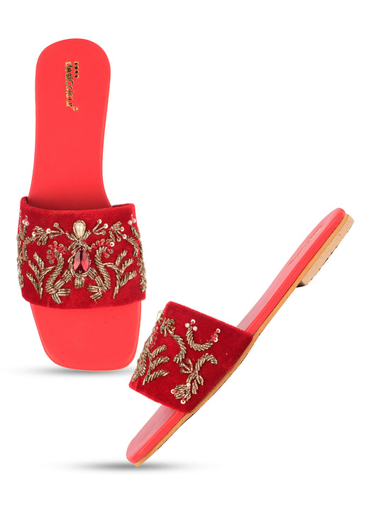 DESI COLOUR Women Red Ethnic Punjabi Jutti