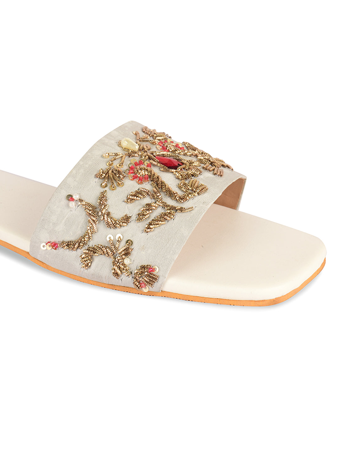 DESI COLOUR Women White Ethnic Punjabi Jutti