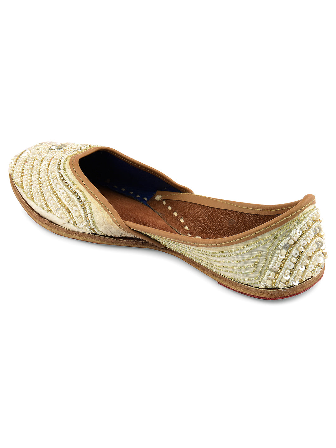 DESI COLOUR Women White Ethnic Punjabi Jutti