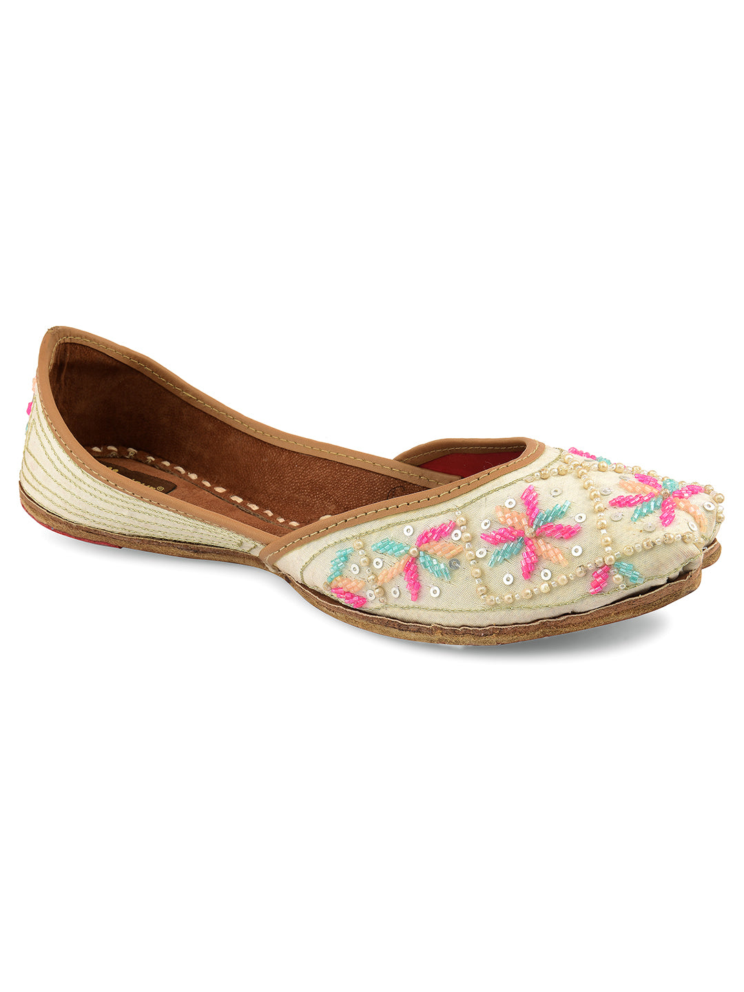 DESI COLOUR Women White Ethnic Punjabi Jutti