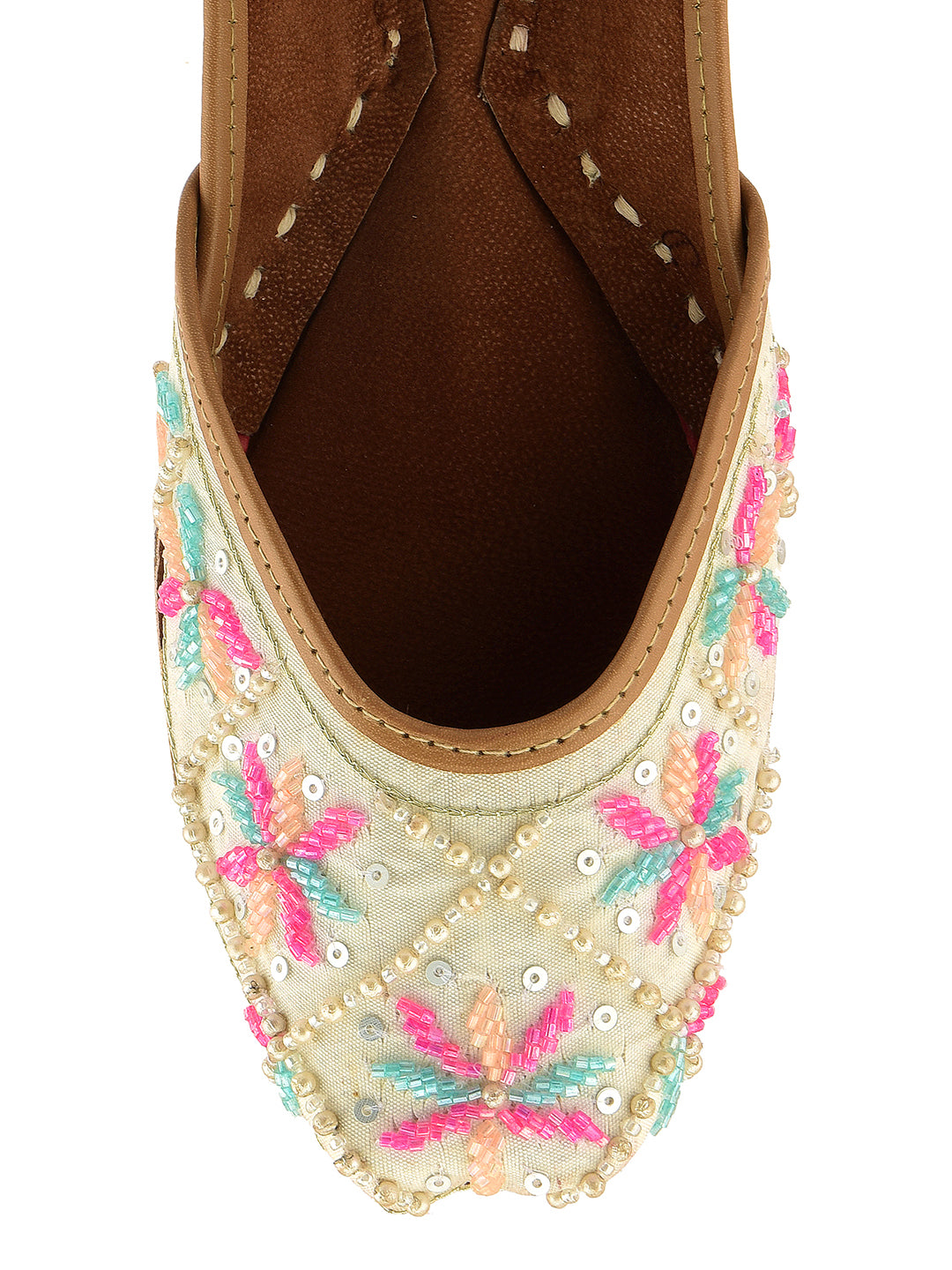 DESI COLOUR Women White Ethnic Punjabi Jutti