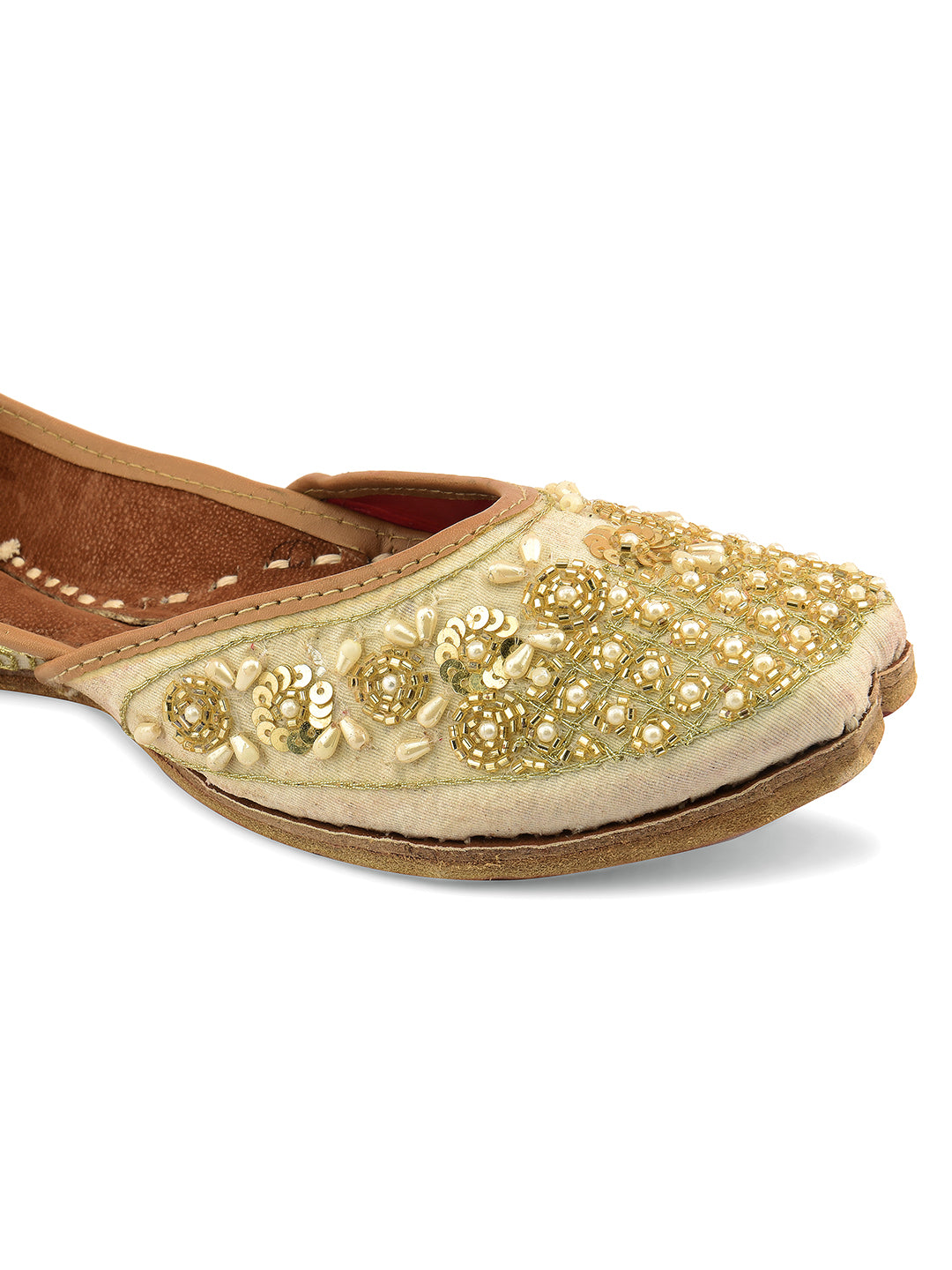 DESI COLOUR Women Off White Ethnic Punjabi Jutti
