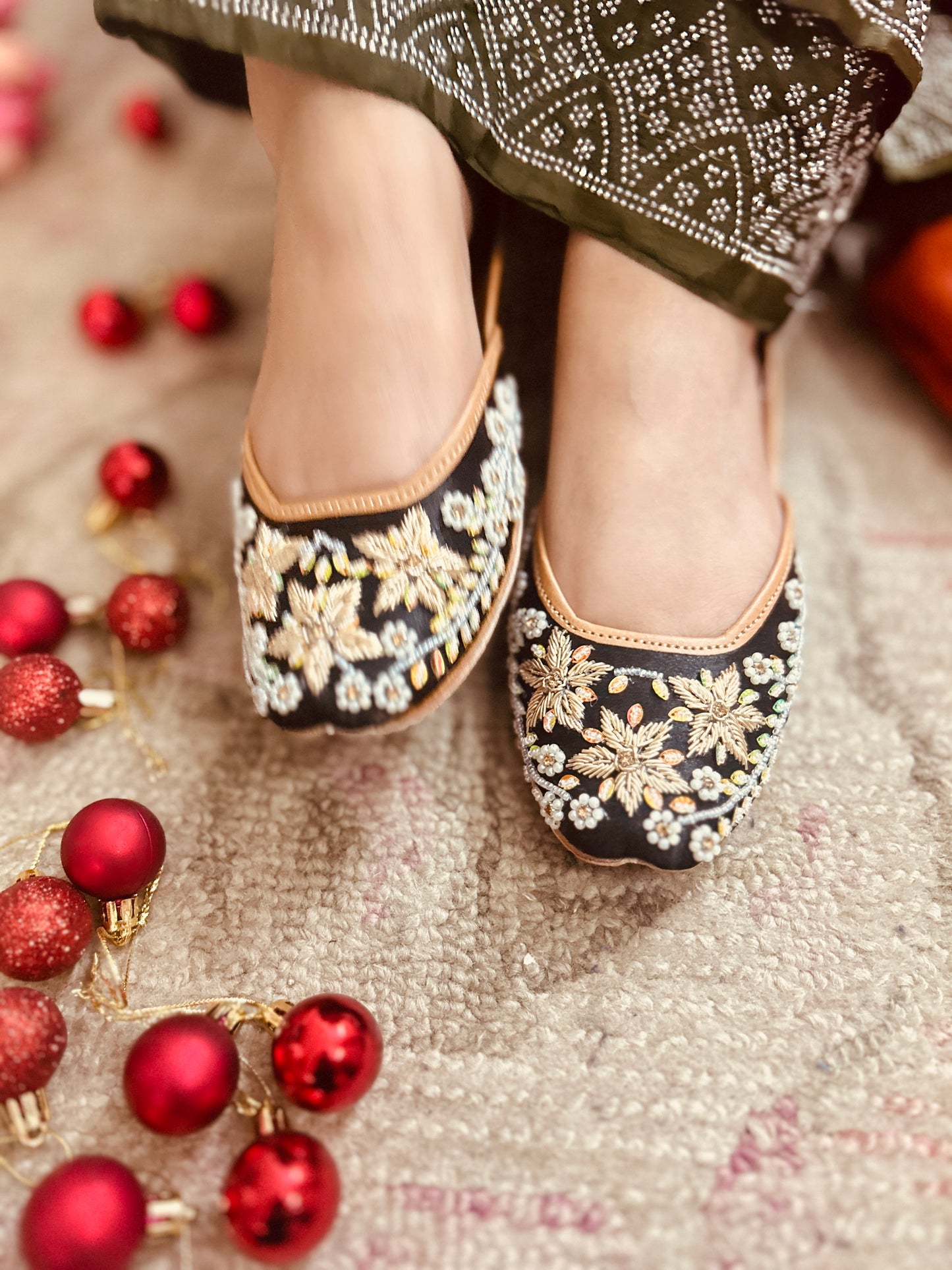 Aarna Black Bridal Leather Mojari with Dabka Work for Women