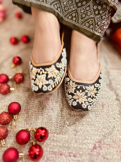 Aarna Black Bridal Leather Mojari with Dabka Work for Women