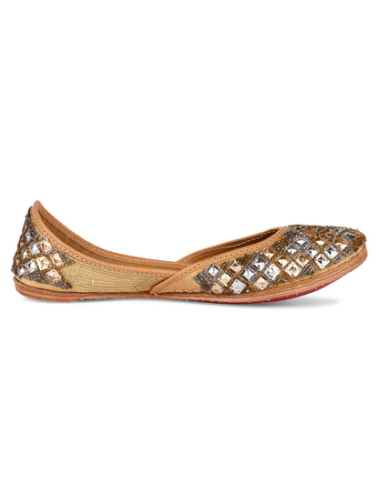 DESI COLOUR Women Gold-Toned Embellished Leather Mojaris
