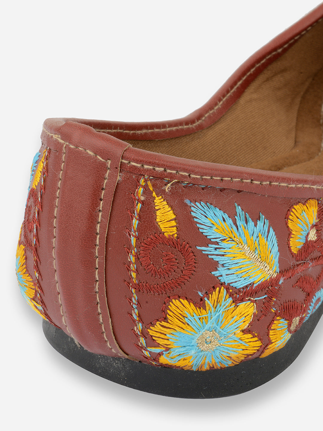 DESI COLOUR Women Maroon Ethnic Ballerinas with Embroidered Flats