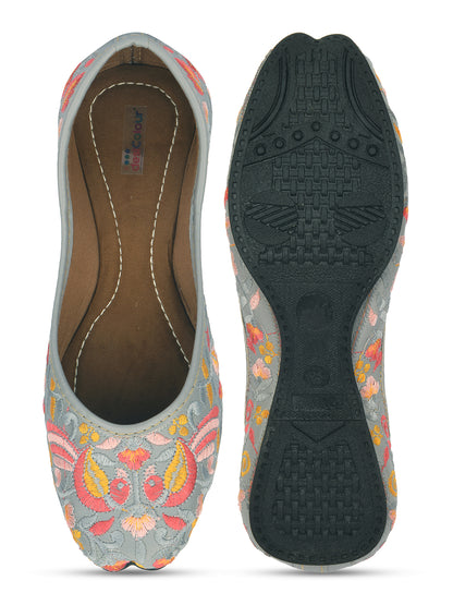 DESI COLOUR Women Grey Embellished Leather Ethnic Ballerinas Flats