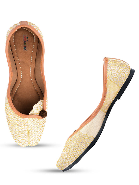 DESI COLOUR Women Gold-Toned Ethnic Mojaris Flats