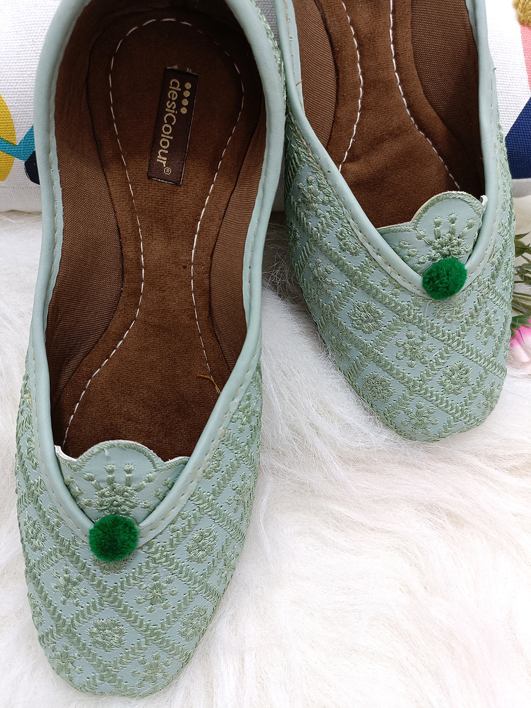 DESI COLOUR Women Green Embellished Leather Ethnic Mojaris Flats