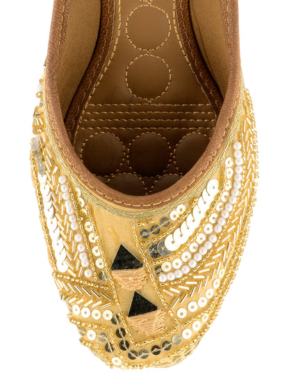 DESI COLOUR Women Gold-Toned Ethnic Mojaris Flats