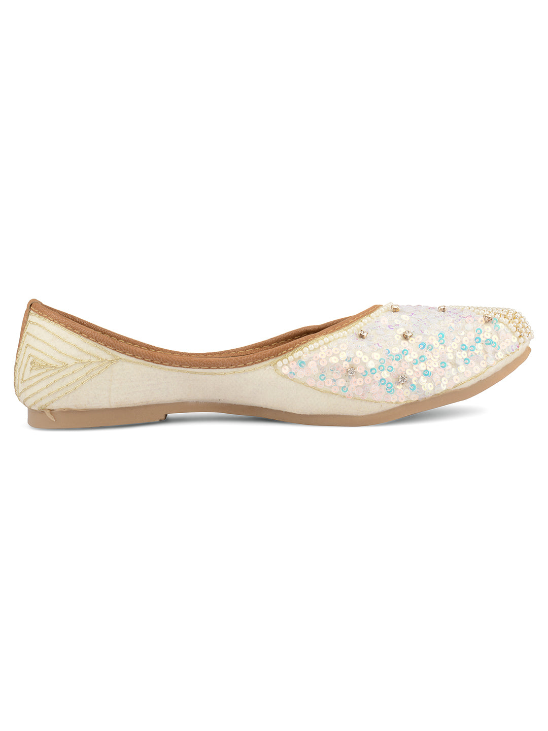 DESI COLOUR Women White Embellished Leather Ethnic Mojaris Flats