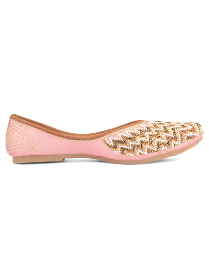 DESI COLOUR Women Pink  Brown Embellished Ethnic Mojaris