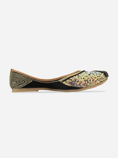 DESI COLOUR Women Black Embellished Leather Ethnic Mojaris Flats