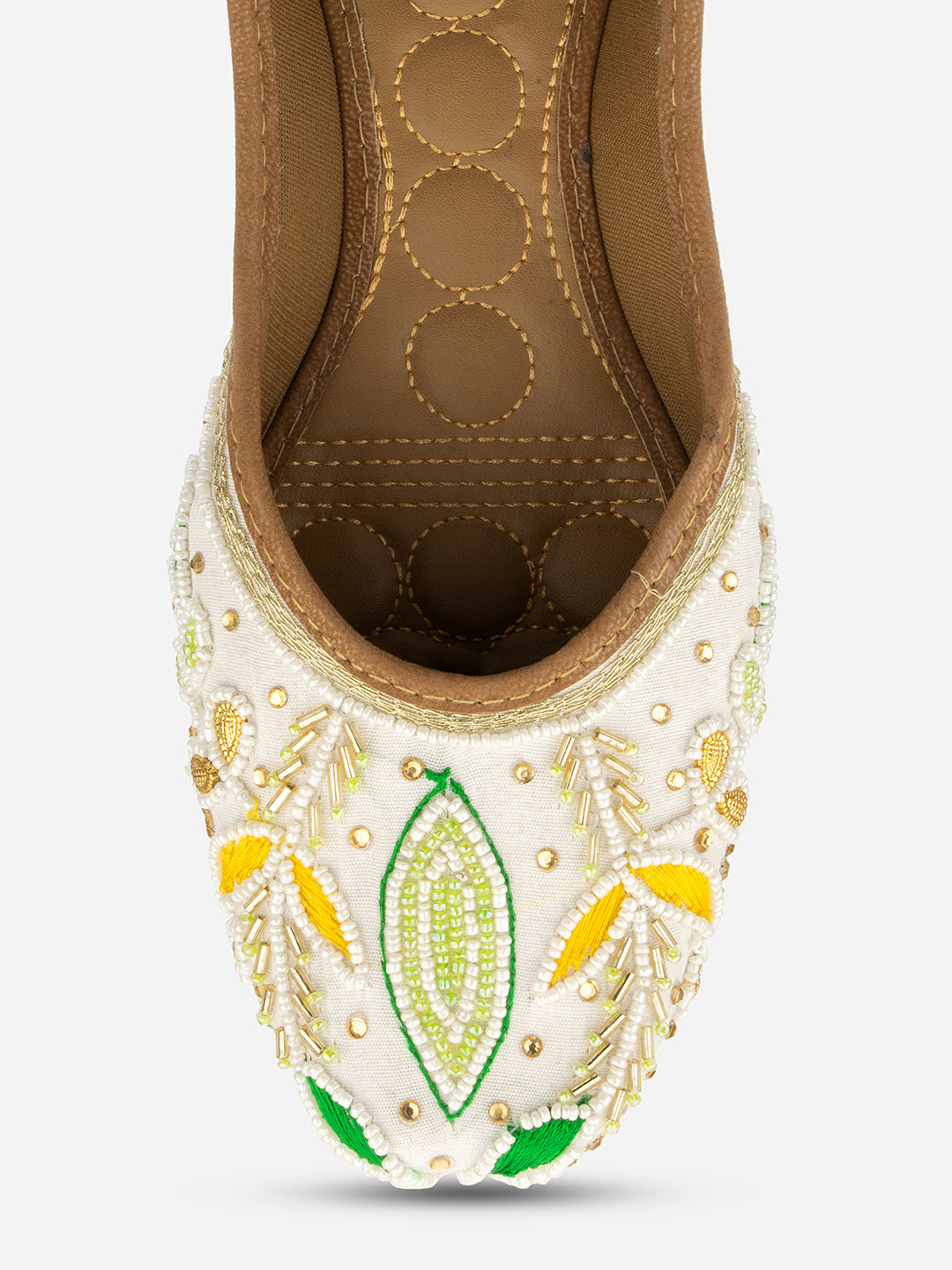 DESI COLOUR Women White Ethnic Mojaris Flats
