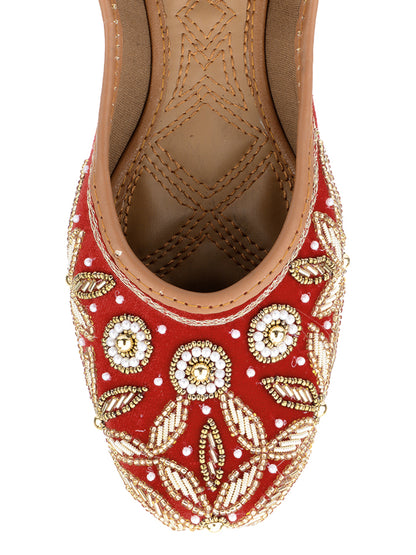 DESI COLOUR Women Red  Gold-Toned Embellished Velvet Mojaris