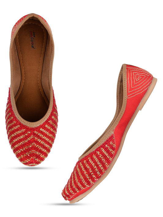 DESI COLOUR Women Red Embellished Ethnic Mojaris Flats