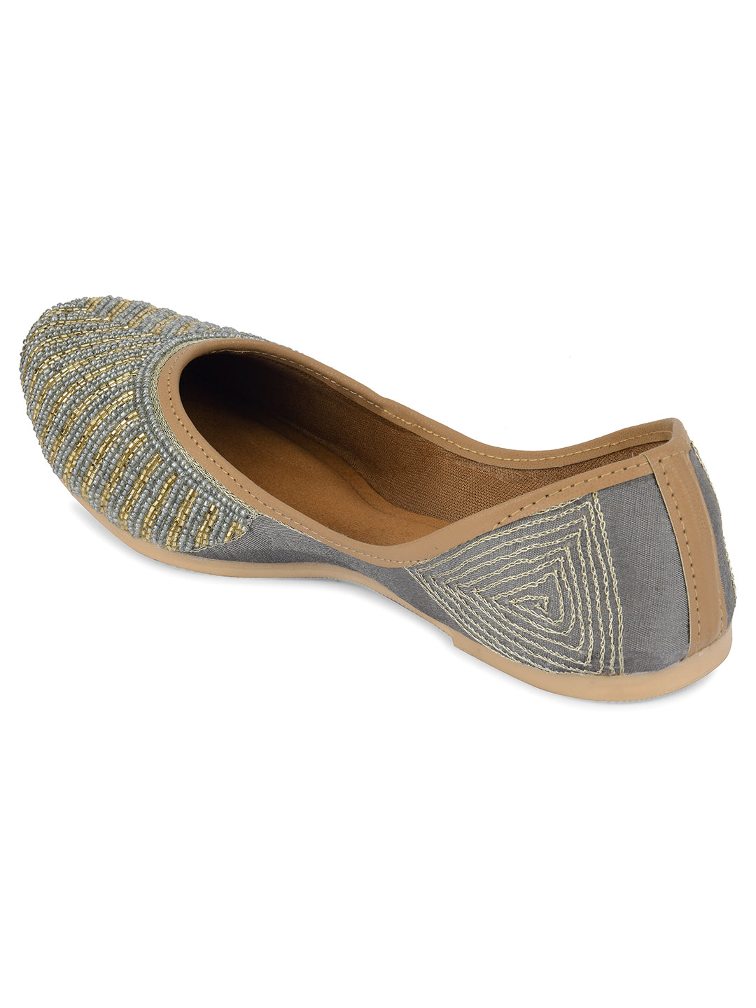 DESI COLOUR Women Grey Embellished Ethnic Mojaris