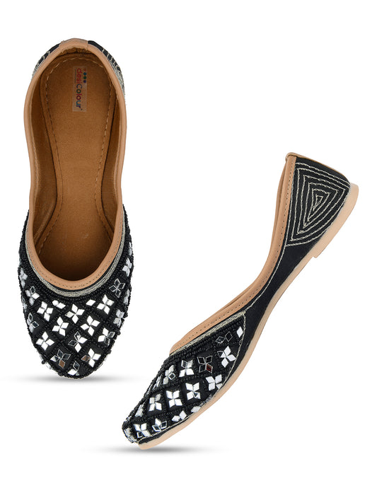 DESI COLOUR Women Black Embellished Ethnic Mojaris Flats