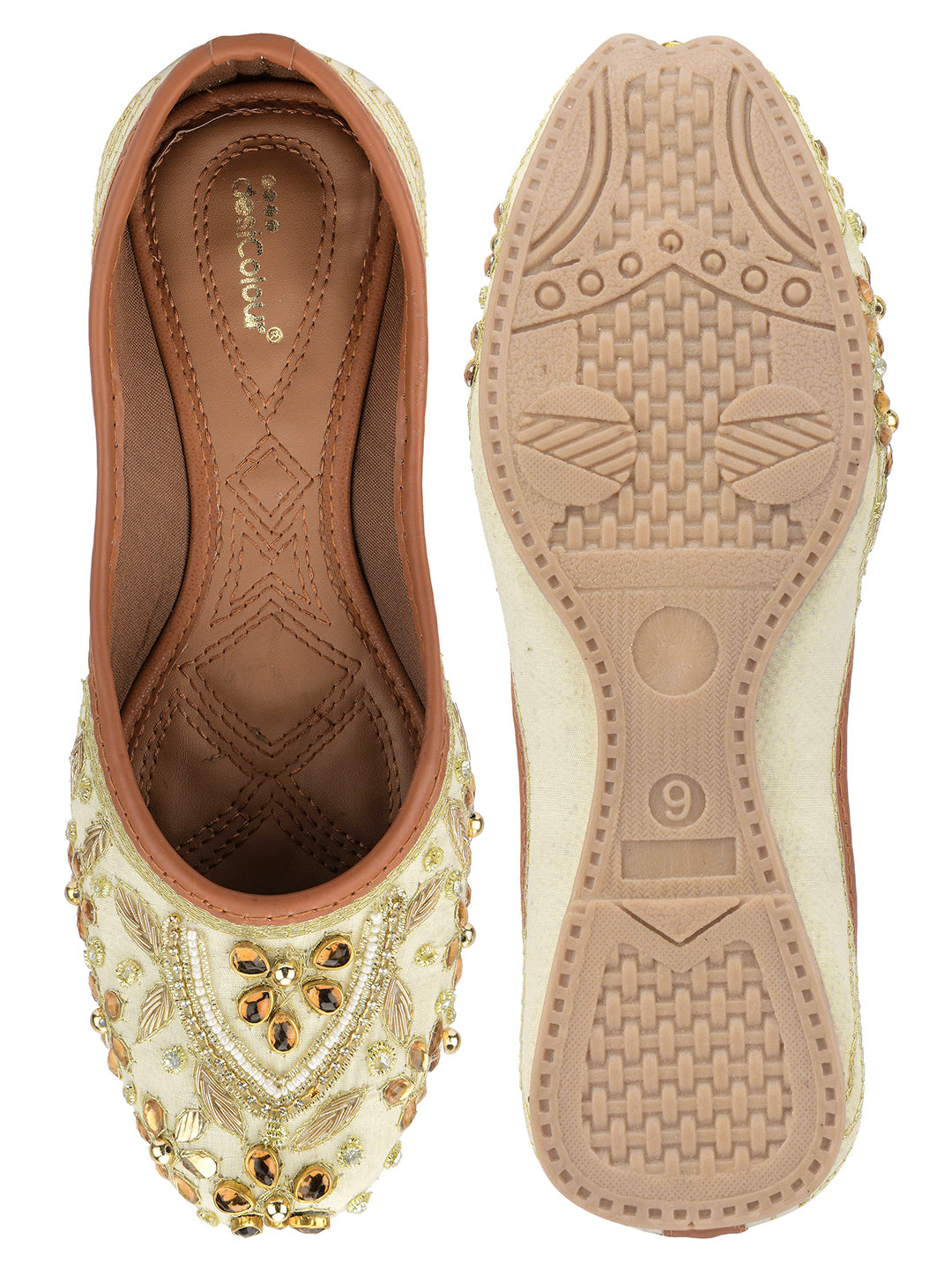 DESI COLOUR Women Off White Embellished Ethnic Mojaris Flats