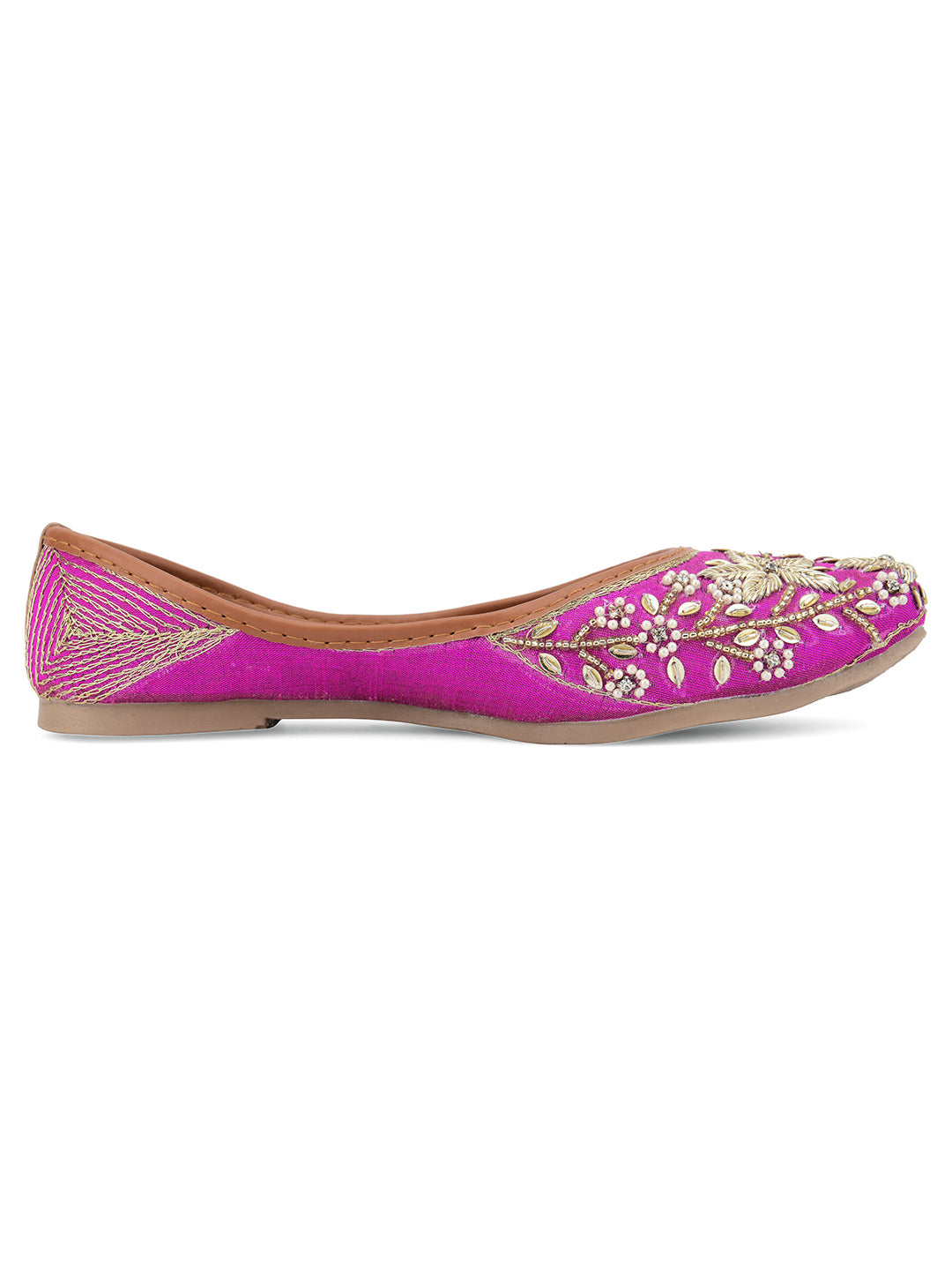 DESI COLOUR Women Pink Ethnic Mojaris with Embroidered Flats